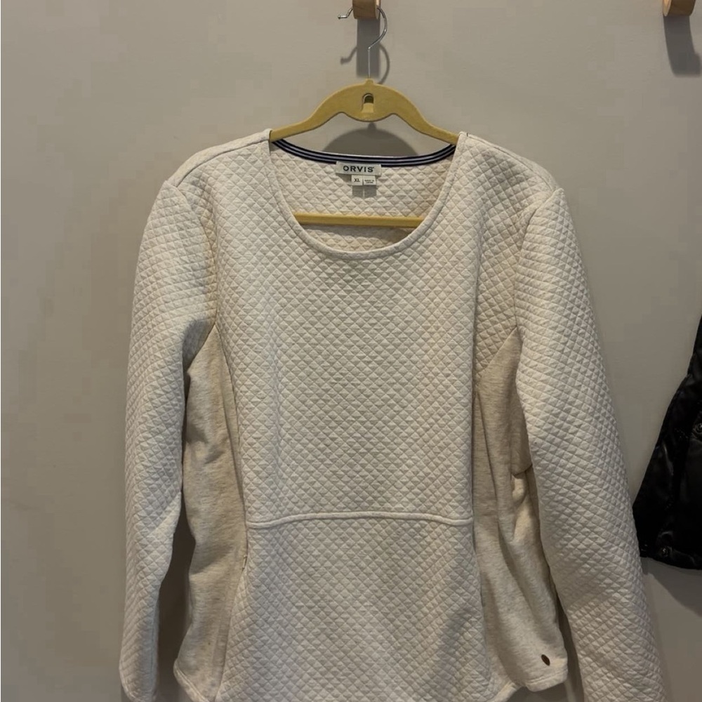 Orvis Ivory Quilted Pullover